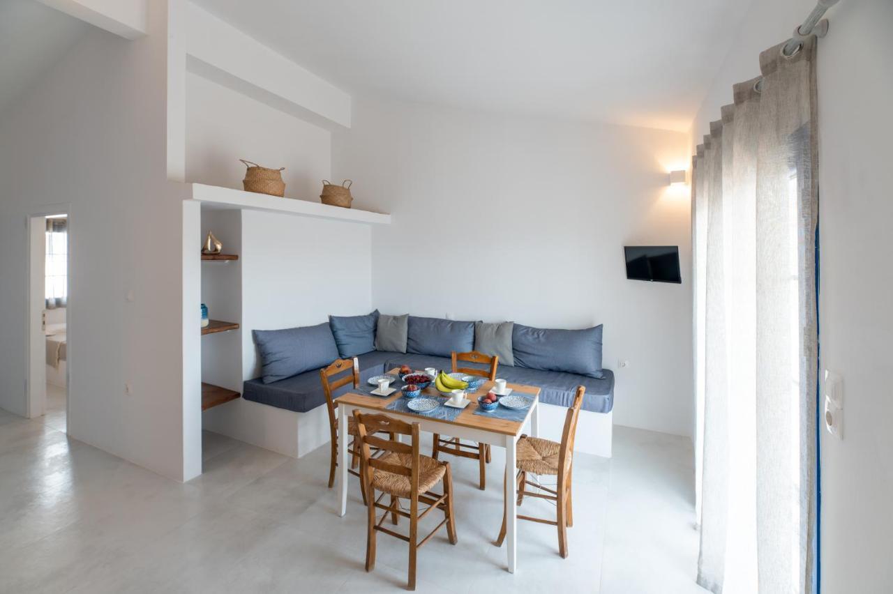 Muses Apartments Agia Anna  Exterior photo
